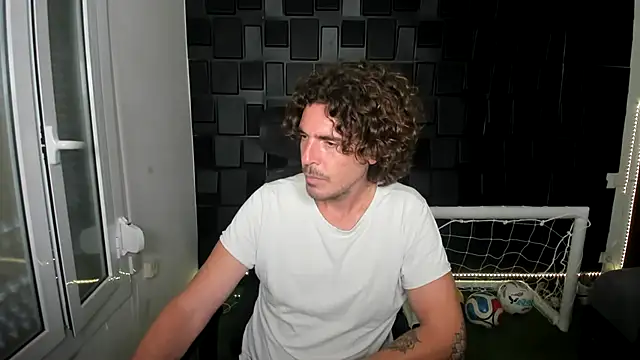 joaquin420 hot online show from June 6, 2026, 6:40 am