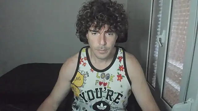 Snapshot of joaquin420_hot chatting on March 26, 2026, 6:55 am joaquin420 hot online show from March 26, 2026, 6:55 am