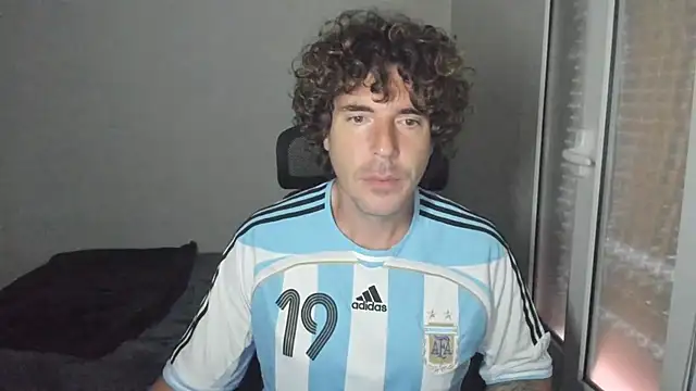 joaquin420 hot online show from April 24, 2026, 5:20 am