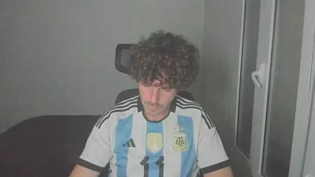 Snapshot of joaquin420_hot chatting on March 9, 2026, 8:12 pm joaquin420 hot online show from March 9, 2026, 8:12 pm