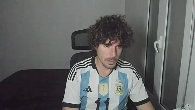 Snapshot of joaquin420_hot chatting on March 23, 2026, 6:30 pm joaquin420 hot online show from March 23, 2026, 6:30 pm