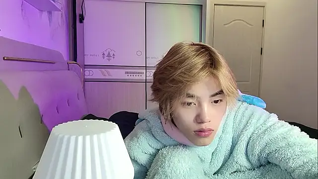 SM 06 online show from February 11, 2026, 3:01 pm