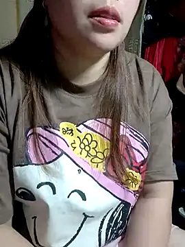 Snapshot of yun_2006 chatting on April 3, 2026, 1:56 am yun 2006 online show from April 3, 2026, 1:56 am