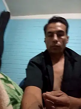 3lMara online show from February 9, 2026, 11:52 am