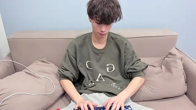 Ur NextDoor Boy online show from February 10, 2026, 7:35 pm