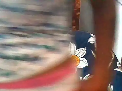 02Hot-Queen online show from February 20, 2026, 4:42 pm