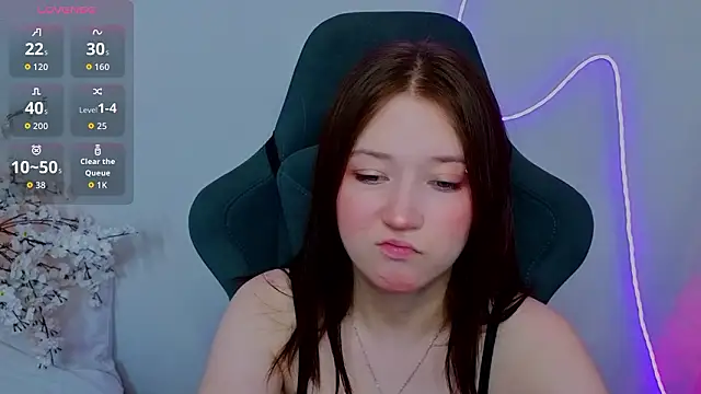 MmollyMay online show from March 8, 2026, 11:24 am