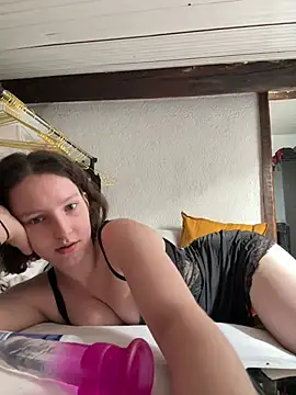 Mis-Elisa96 online show from May 31, 2026, 7:36 am