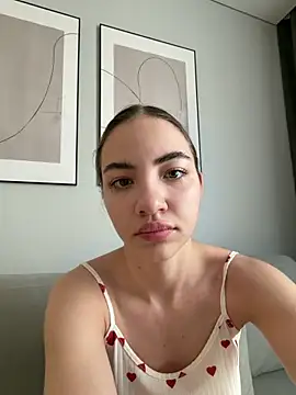 Snapshot of _Patricia_P chatting on May 2, 2026, 4:18 am Patricia P online show from May 2, 2026, 4:18 am