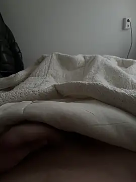 jayden10451 online show from February 9, 2026, 4:27 pm