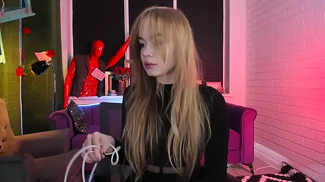 AmyNox online show from May 30, 2026, 5:03 am