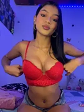 Kittie026 online show from February 10, 2026, 5:12 pm