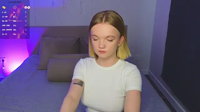 StellaBunny online show from April 29, 2026, 4:16 am