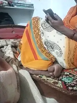 Snapshot of playboy4021 chatting on February 21, 2026, 4:42 pm playboy4021 online show from February 21, 2026, 4:42 pm