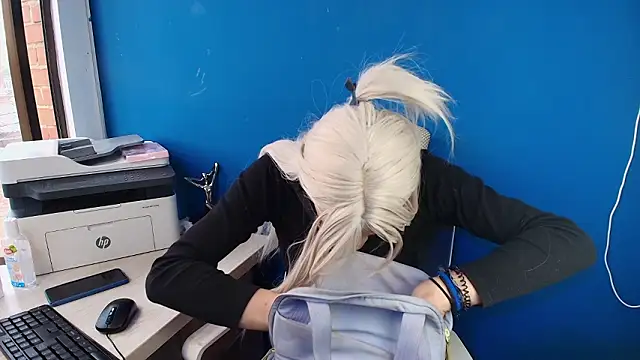 Snapshot of Thali_a chatting on March 3, 2026, 6:15 pm Thali a online show from March 3, 2026, 6:15 pm