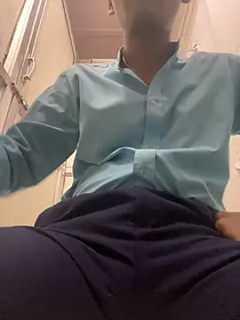 Dazzling dude online show from February 22, 2026, 6:20 pm