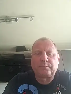 Demik71 online show from March 4, 2026, 12:13 pm