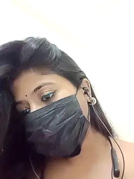 Newmomsexy online show from March 8, 2026, 8:45 pm