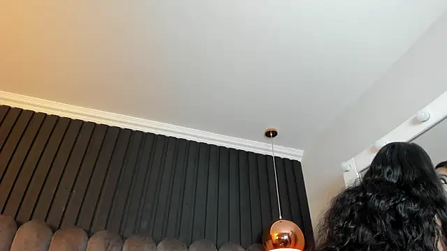 Lanadelrey 1 online show from May 26, 2026, 11:08 am