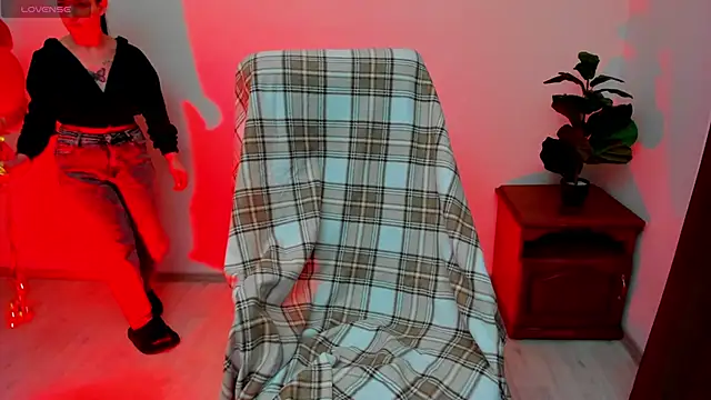 milanasky5 online show from February 20, 2026, 1:57 pm