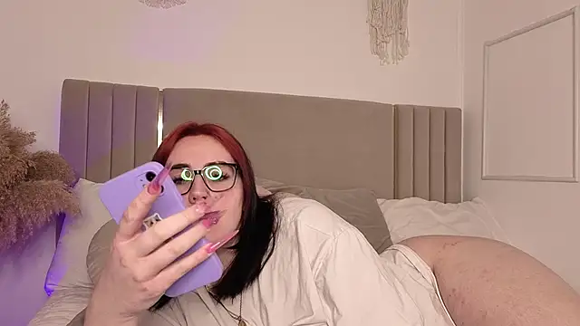 Snapshot of Kittycat_meooow chatting on March 6, 2026, 9:21 pm Kittycat meooow online show from March 6, 2026, 9:21 pm