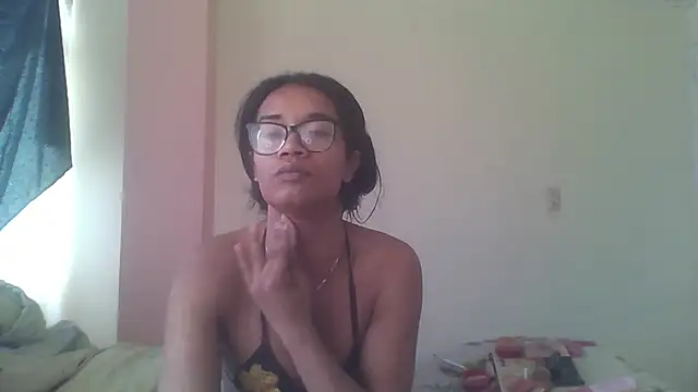horny brii online show from July 4, 2026, 4:44 pm