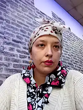 denizkizi3510 online show from February 10, 2026, 10:14 am