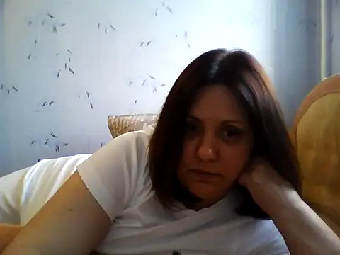Snapshot of LockyCharm111 chatting on June 11, 2026, 4:59 pm LockyCharm111 online show from June 11, 2026, 4:59 pm