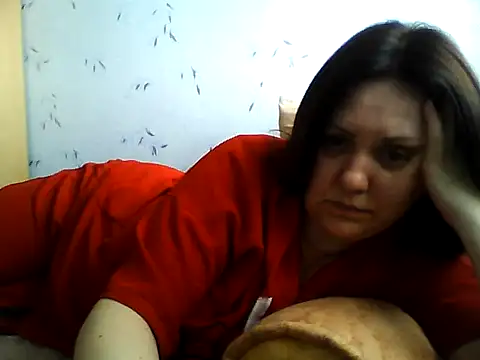Snapshot of LockyCharm111 chatting on April 13, 2026, 3:27 pm LockyCharm111 online show from April 13, 2026, 3:27 pm