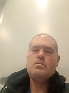 stephnice online show from February 12, 2026, 1:44 pm