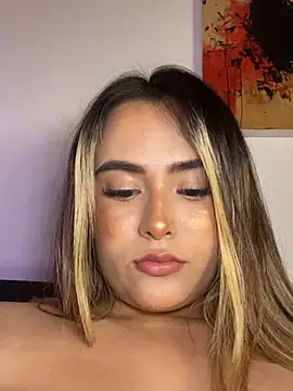 SophiaDiorxx online show from February 11, 2026, 2:22 am