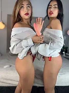 DiaNoireXXX online show from February 10, 2026, 5:12 pm