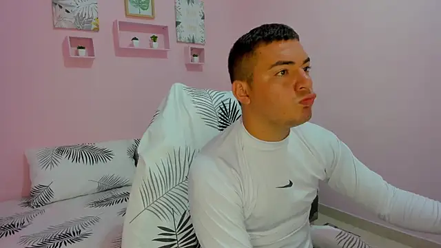 Eiden  online show from February 10, 2026, 3:05 am