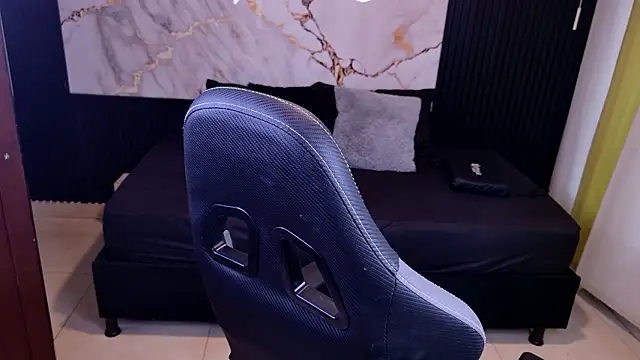 Sophie19   online show from February 19, 2026, 11:51 am