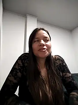 Zoe Miller28 online show from February 11, 2026, 3:34 pm