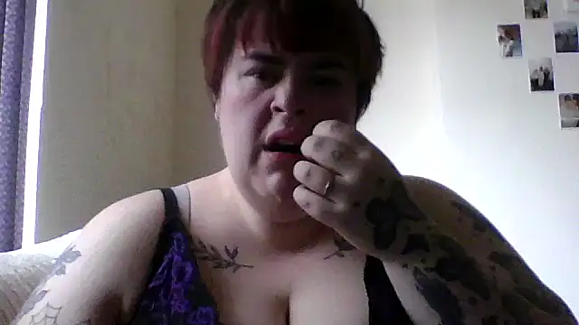 BBWBlossom  online show from March 3, 2026, 10:33 am