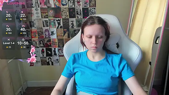 Snapshot of NikolFlostt chatting on February 20, 2026, 6:19 am NikolFlostt online show from February 20, 2026, 6:19 am