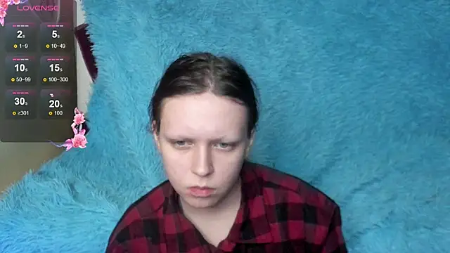 Snapshot of NikolFlostt chatting on February 14, 2026, 1:17 am NikolFlostt online show from February 14, 2026, 1:17 am