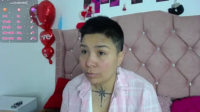 Snapshot of nat_evans8 chatting on May 30, 2026, 4:08 am nat evans8 online show from May 30, 2026, 4:08 am
