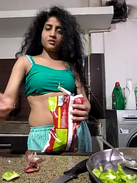 sexysilmy online show from July 2, 2026, 4:35 pm