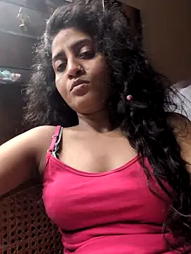 sexysilmy online show from April 28, 2026, 6:40 am