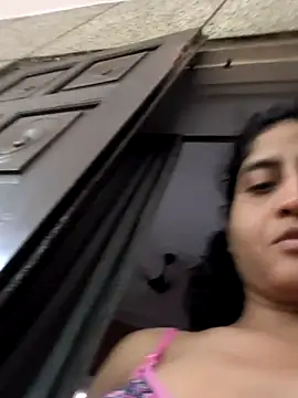 sexysilmy online show from July 21, 2026, 5:42 am