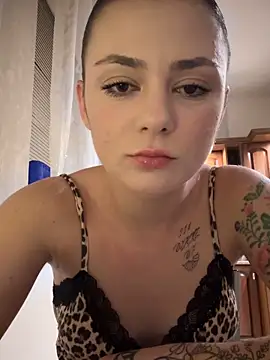 alwayshornyvivi online show from February 11, 2026, 9:14 pm