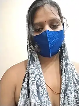 ankita077 online show from June 3, 2026, 5:17 pm