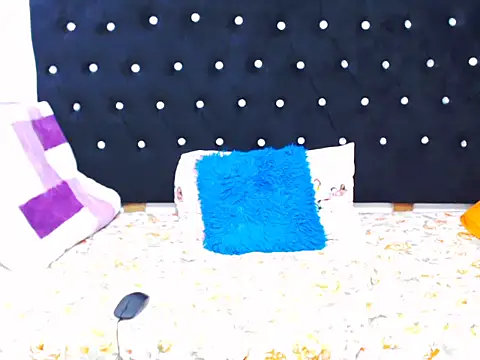 NtandoXx online show from March 4, 2026, 6:59 pm