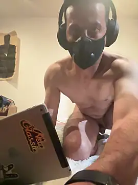 Snapshot of dany217965 chatting on February 10, 2026, 2:27 pm dany217965 online show from February 10, 2026, 2:27 pm