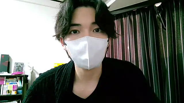 Snapshot of raitokun5555 chatting on March 8, 2026, 8:28 am raitokun5555 online show from March 8, 2026, 8:28 am