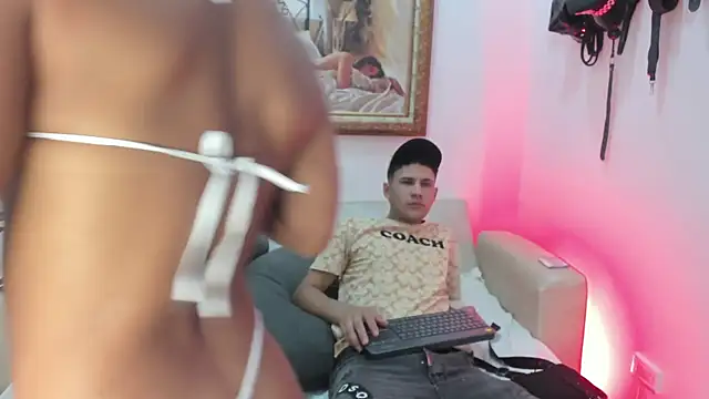NaughtyVibes OS online show from June 18, 2026, 2:43 am