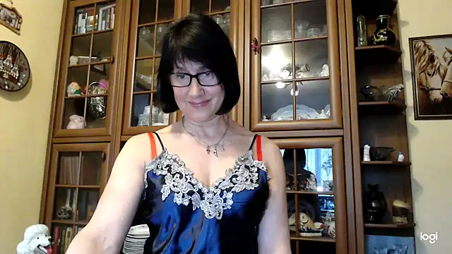 Vlastelina online show from April 4, 2026, 1:50 pm