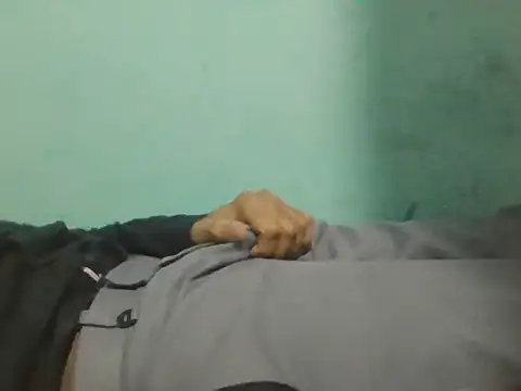 Snapshot of Bangalore_7inch chatting on February 16, 2026, 3:27 am Bangalore 7inch online show from February 16, 2026, 3:27 am